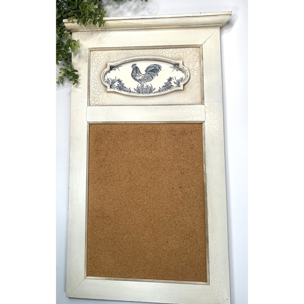 Vintage Country Farmhouse Wood Wall Hanging Cork Board W/ Chicken Accent Decor